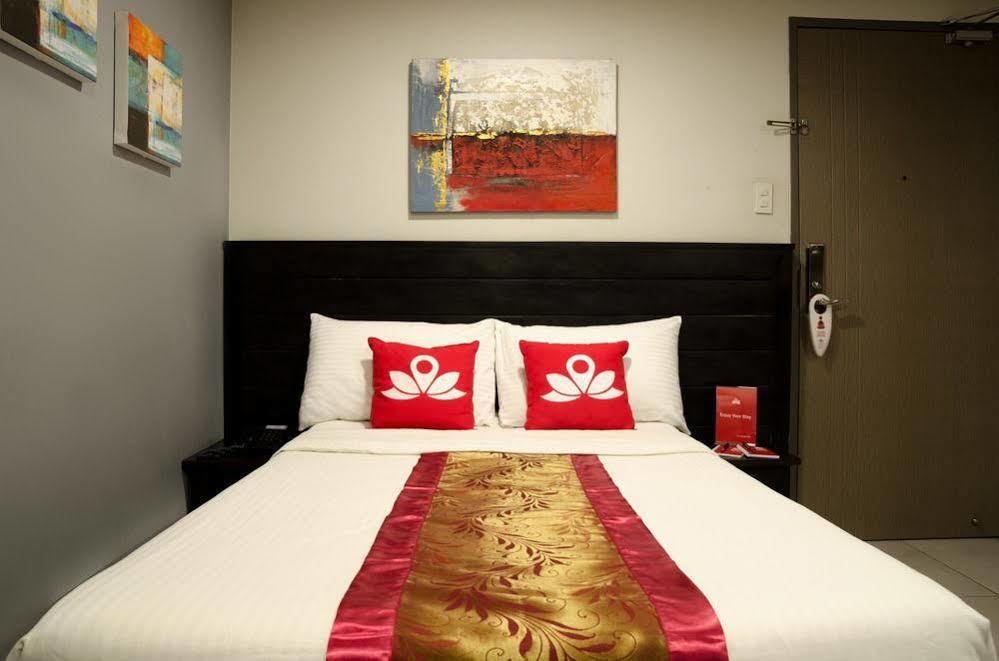 Zen Rooms Santa Cruz Makati City ภายนอก รูปภาพ
