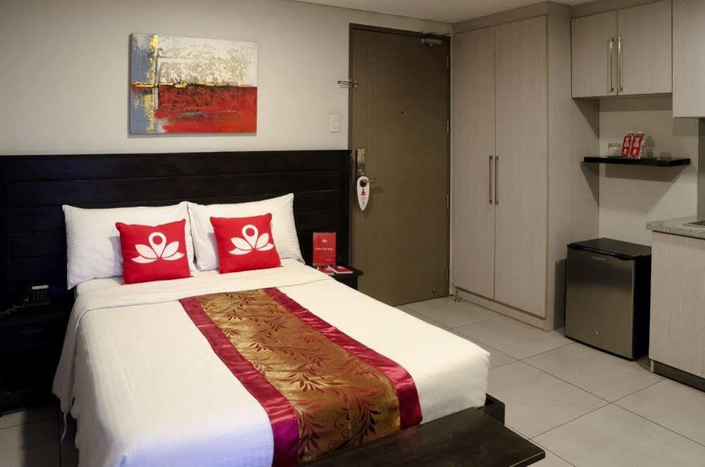 Zen Rooms Santa Cruz Makati City ภายนอก รูปภาพ