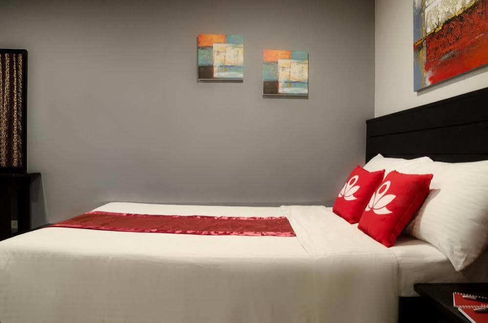 Zen Rooms Santa Cruz Makati City ภายนอก รูปภาพ